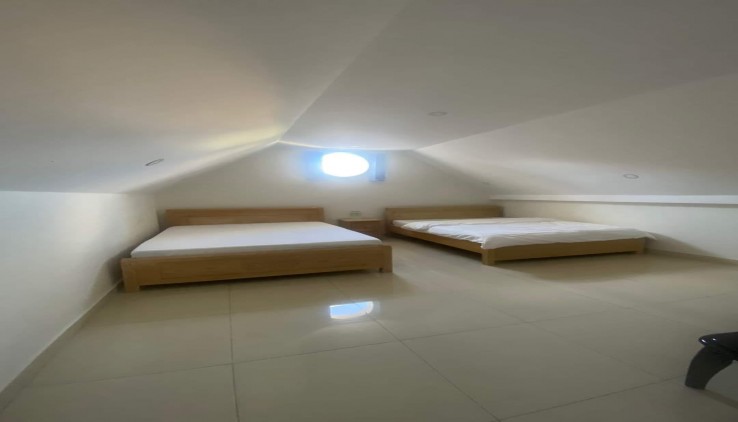 Hot Hot - Bán Gấp Căn Homestay đường Hùng Vương, P9, Đà Lạt giá chỉ 5.5 tỷ